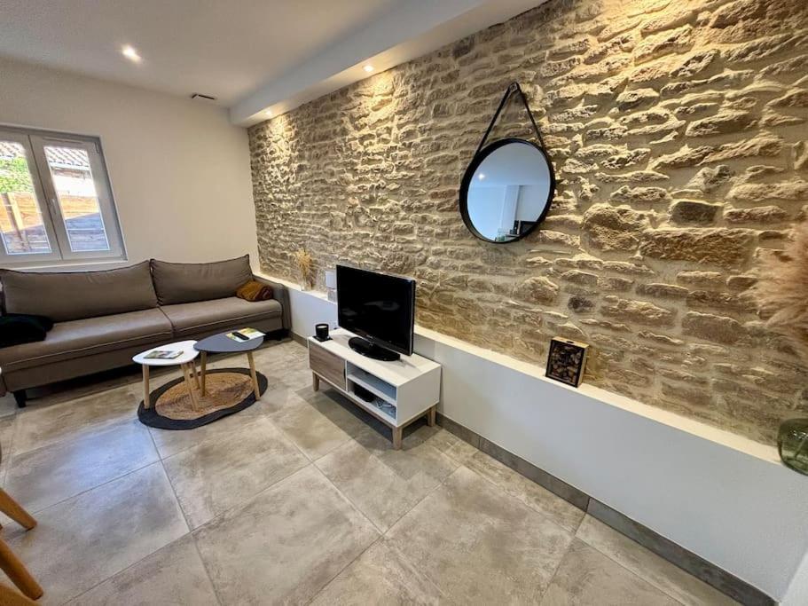 Grange Renovee En Duplex Idealement Situee Crêches-sur-Saône Екстериор снимка