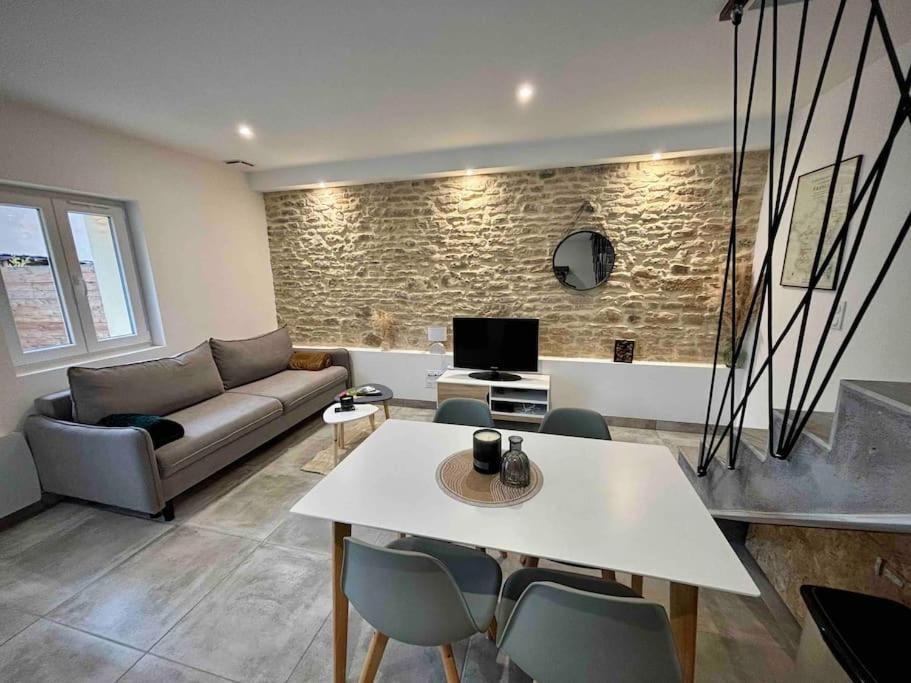 Grange Renovee En Duplex Idealement Situee Crêches-sur-Saône Екстериор снимка