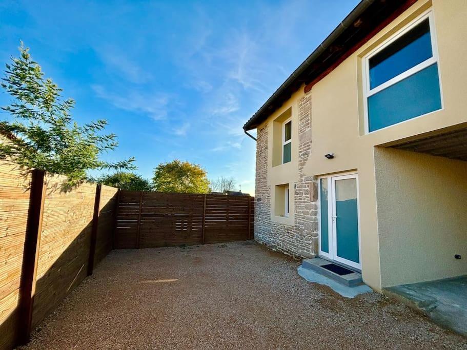 Grange Renovee En Duplex Idealement Situee Crêches-sur-Saône Екстериор снимка